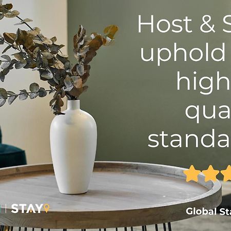 Host & Stay - One Mulgrave Place Γουίτμπι Εξωτερικό φωτογραφία