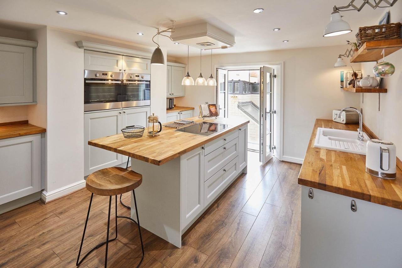 Host & Stay - One Mulgrave Place Γουίτμπι Εξωτερικό φωτογραφία